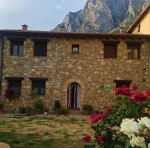 Lägenhet Casa Castel Naturaleza Y Descanso Serrate